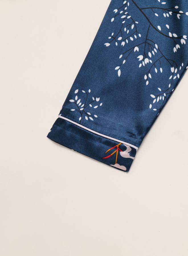 تايك تو طقم بلوزة بأكمام طويلة وبنطال بيجاما بطبعة جرافيك للنساء - Image 5